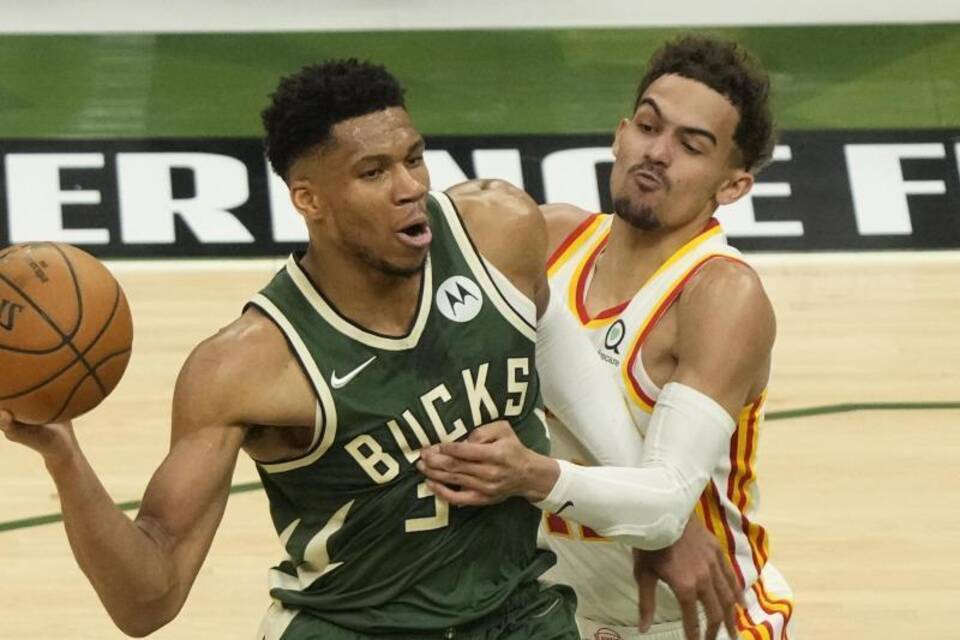 Milwaukee Bucks - Atlanta Hawks Milwaukee Bucks - Atlanta Hawks