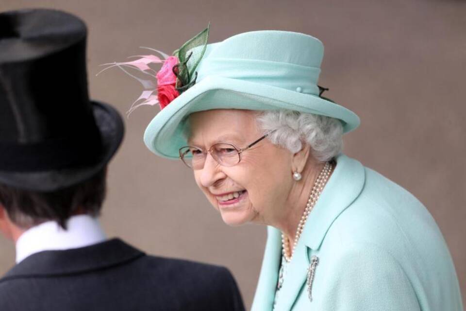 Queen Elizabeth Queen Elizabeth