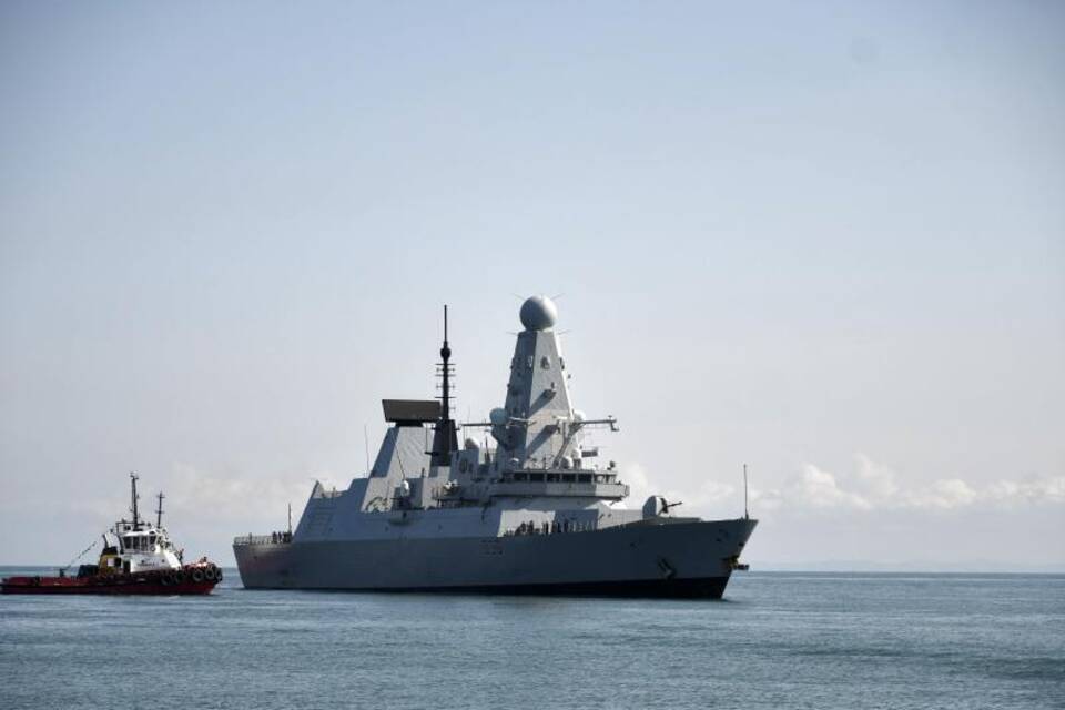 "HMS Defender" "HMS Defender"