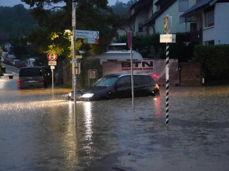 Wasser Schlamm Sturmschaden Schwere Unwetter In Vielen Regionen Rhein Neckar Zeitung Regionalnachrichten Rnz