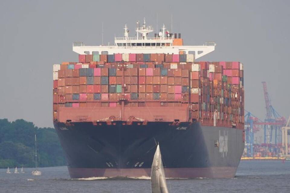 Containerschiff Containerschiff