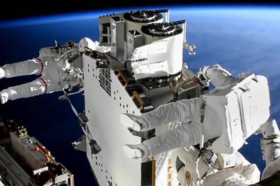 ISS ISS