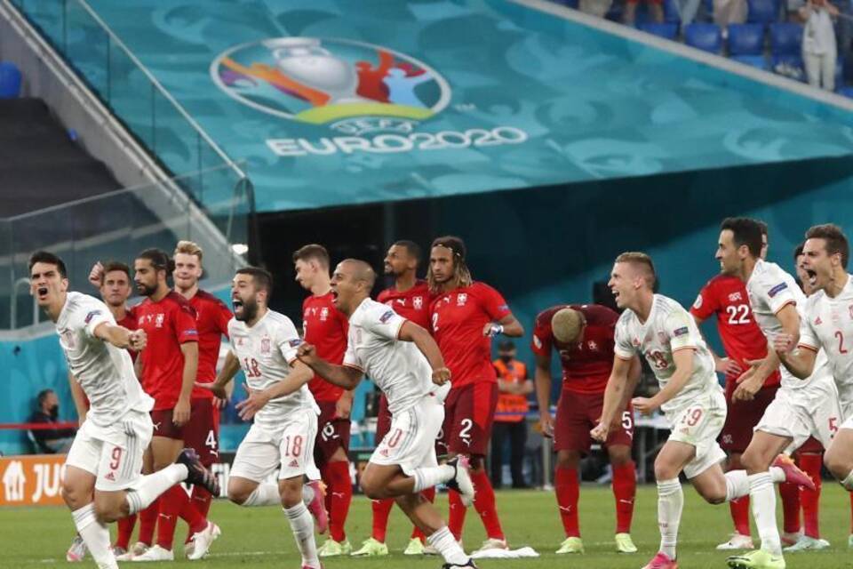 Halbfinale! Halbfinale!