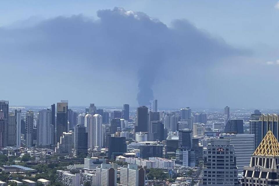 Thailand - Explosion in Fabrik