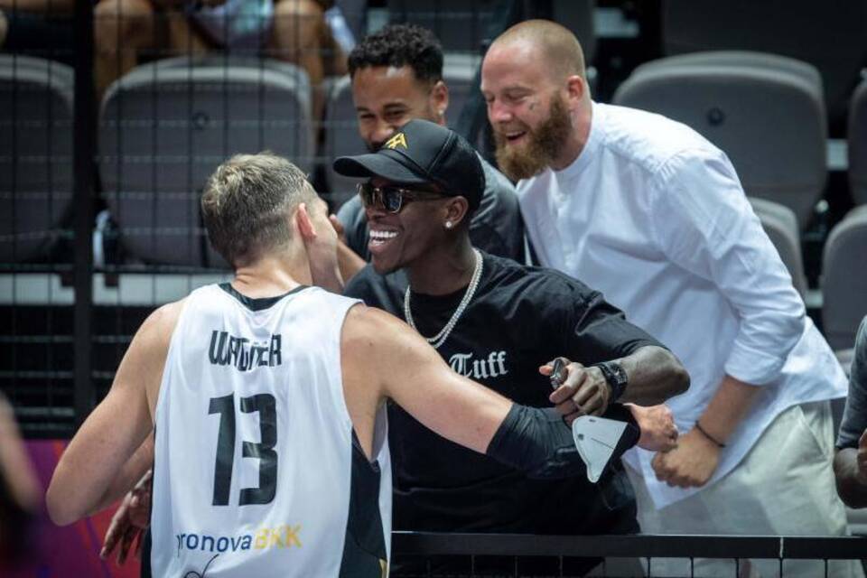 Dennis Schröder Dennis Schröder