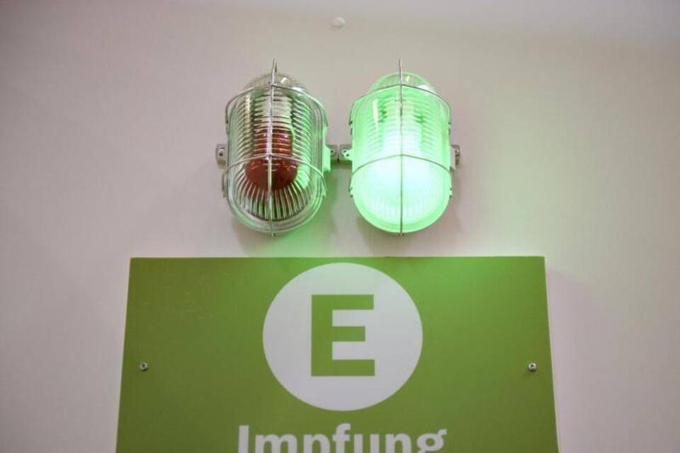 Impfzentrum - Schild