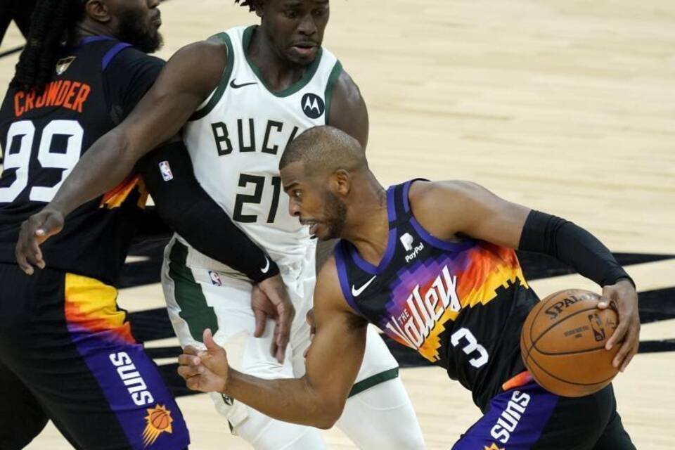 Phoenix Suns - Milwaukee Bucks