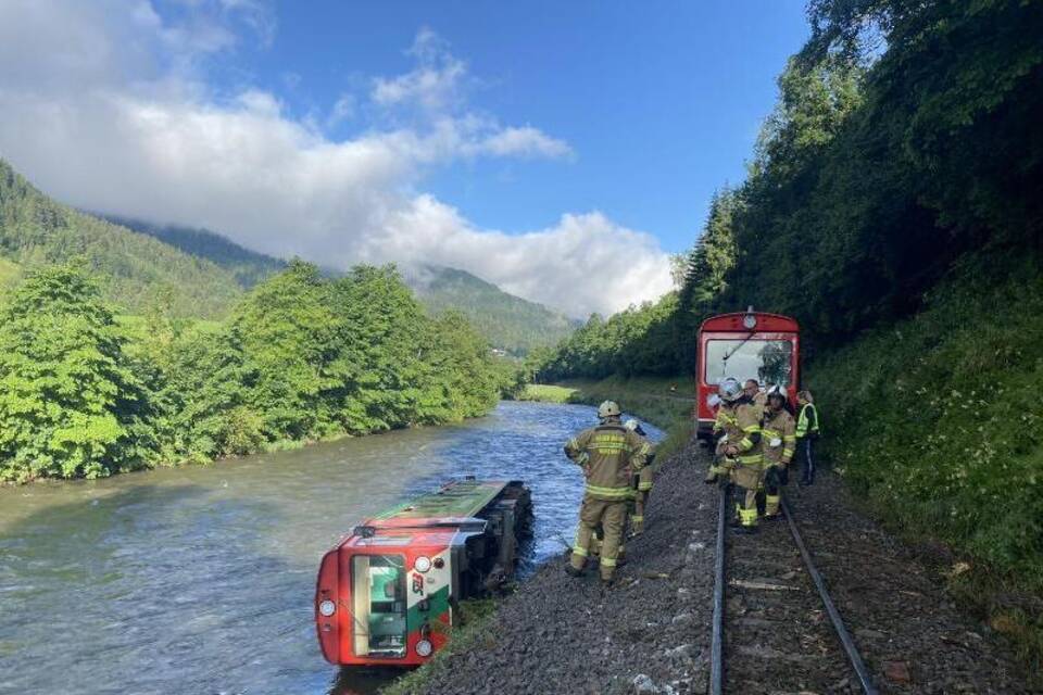 Zugunglück in Österreich