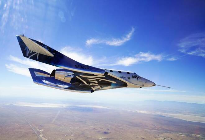 Trip ins All: Virgin Galactic: Branson zu Weltraum-Flug ...