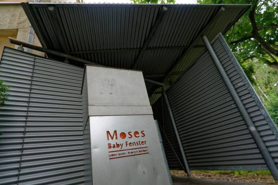 Moses Baby Fenster Moses Baby Fenster