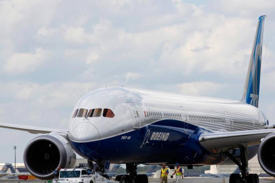 Boeing - «Dreamliner» Boeing - «Dreamliner»