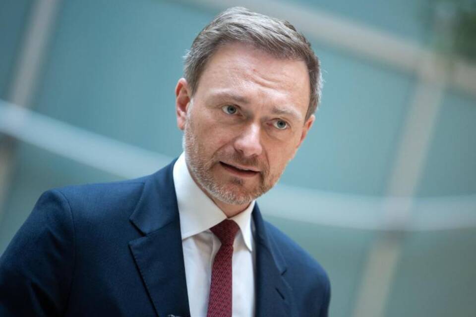 Christian Lindner Christian Lindner