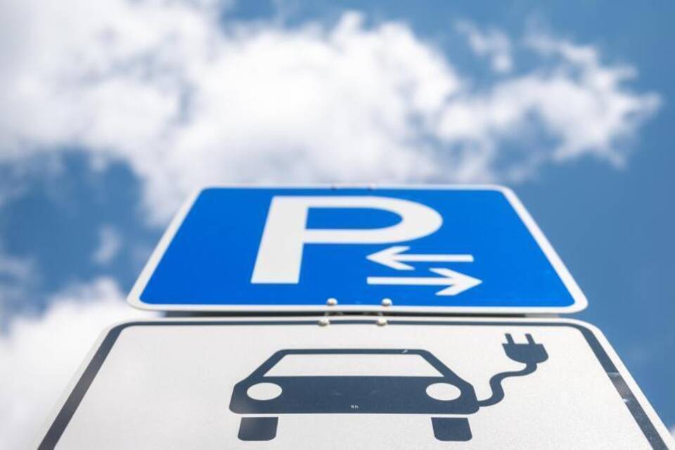 Ladesäulen für Elektroautos Ladesäulen für Elektroautos
