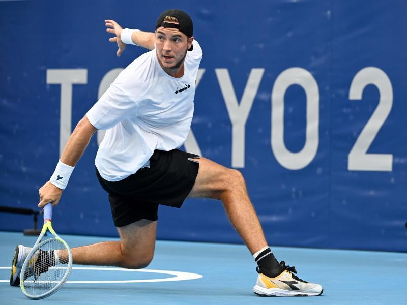 Olympia: Zverev und Koepfer weiter - Djokovic zu gut für ...