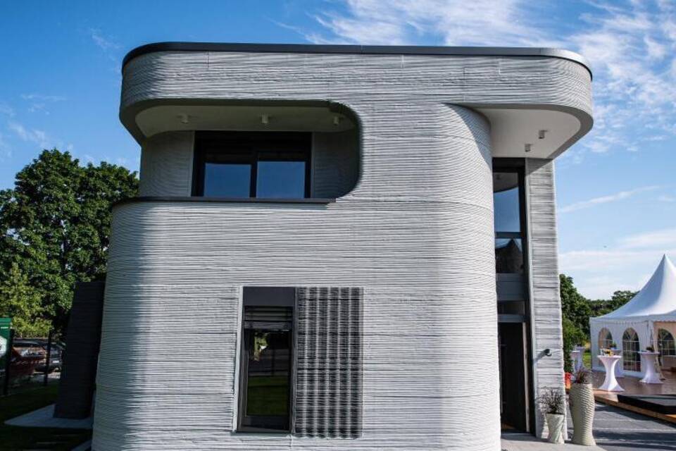 Einweihungsfeier Wohnhaus aus dem 3D-Drucker Einweihungsfeier Wohnhaus aus dem 3D-Drucker