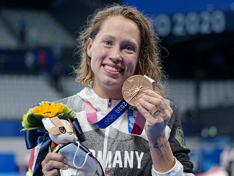 Olympia: Freudentränen nach Bronze: Köhler beendet Schwimm ...