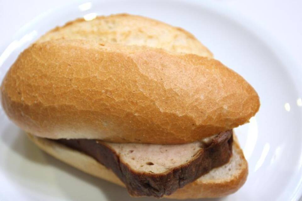 Leberkäs-Semmel Leberkäs-Semmel