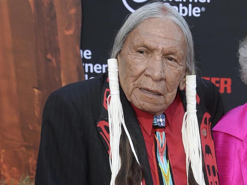 «Lone Ranger»: Indigener Schauspieler Saginaw Grant mit 85 ...