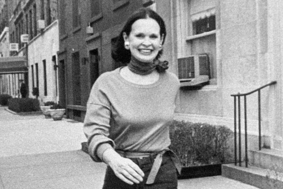 Gloria Vanderbilt Gloria Vanderbilt