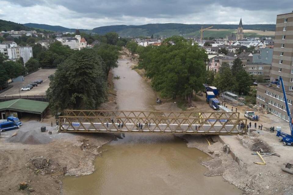 Behelfsbrücke Behelfsbrücke