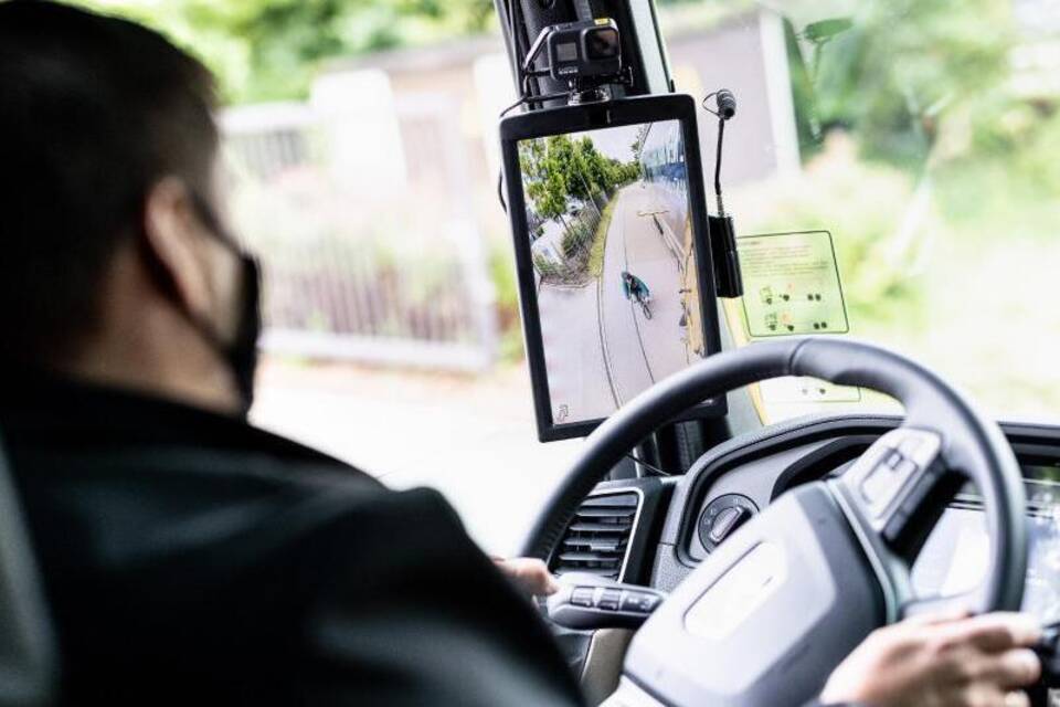 Digitales Spiegelersatzsystem für LKW Digitales Spiegelersatzsystem für LKW