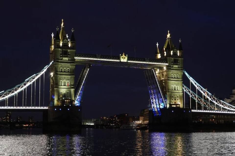 Tower Bridge