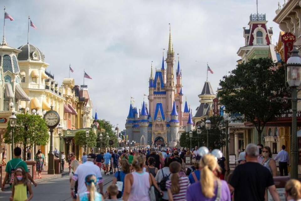 Disney Disney