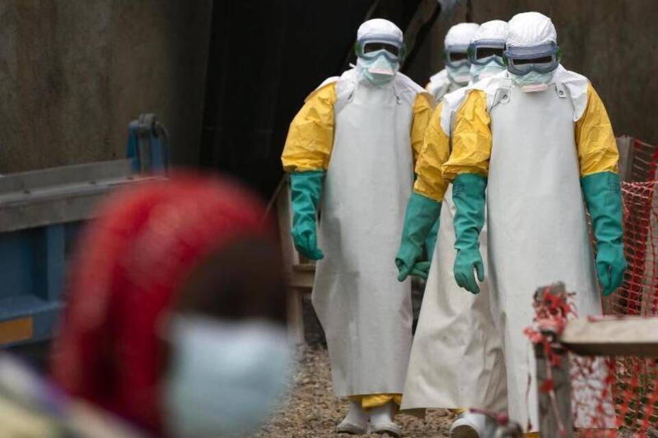 Ebola Ebola