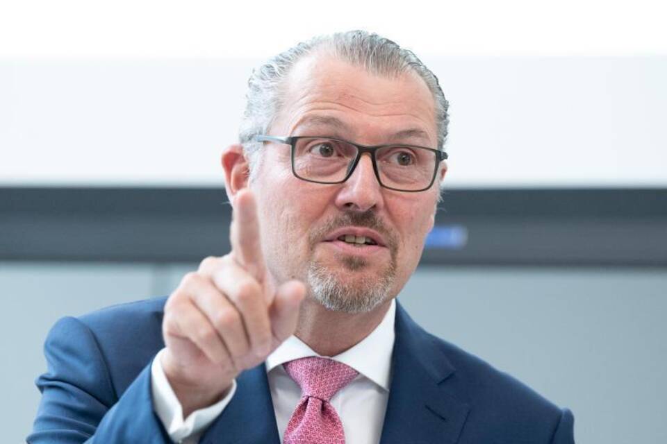 Rainer Dulger Rainer Dulger