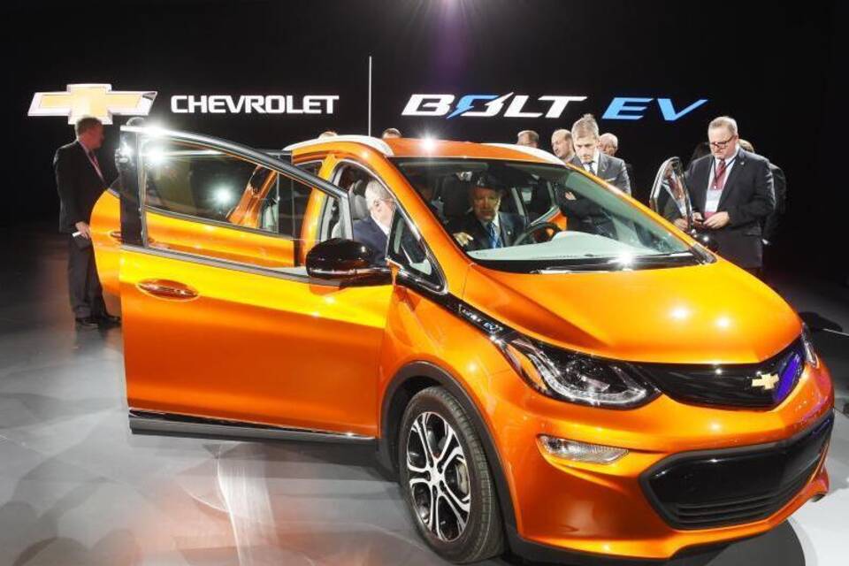 Brandgefahr: E-Auto-Rückruf brockt GM Milliarden Euro Kosten ein Brandgefahr: E-Auto-Rückruf brockt GM Milliarden Euro Kosten ein