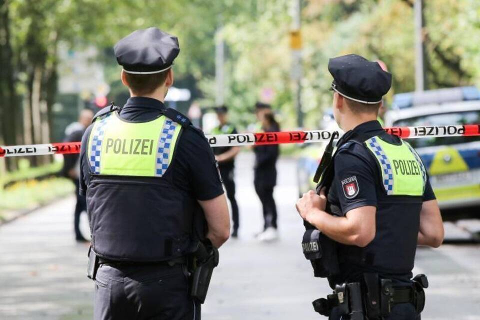 Schüsse im Hamburg - großer Polizeieinsatz