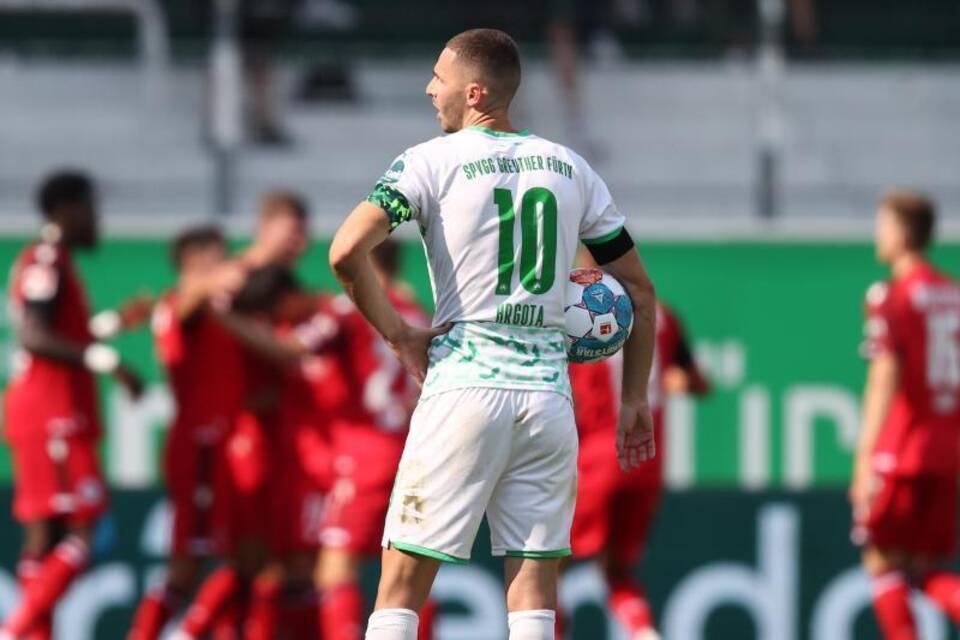 SpVgg Greuther Fürth - Arminia Bielefeld