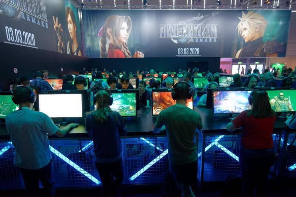 Gaming Gaming
