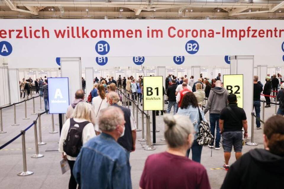 Corona-Impfungen Corona-Impfungen