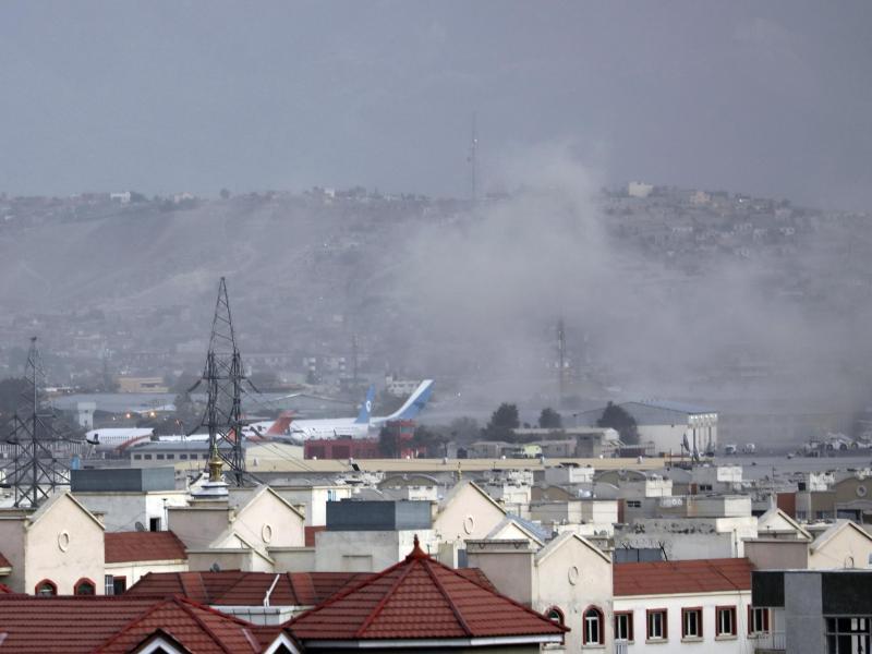 May 09, 2021 · die taliban bestritten, etwas mit dem anschlag zu tun zu haben. Anschlag Kabul : Lage in Afghanistan: Pentagon: Zwölf US-Soldaten bei ...