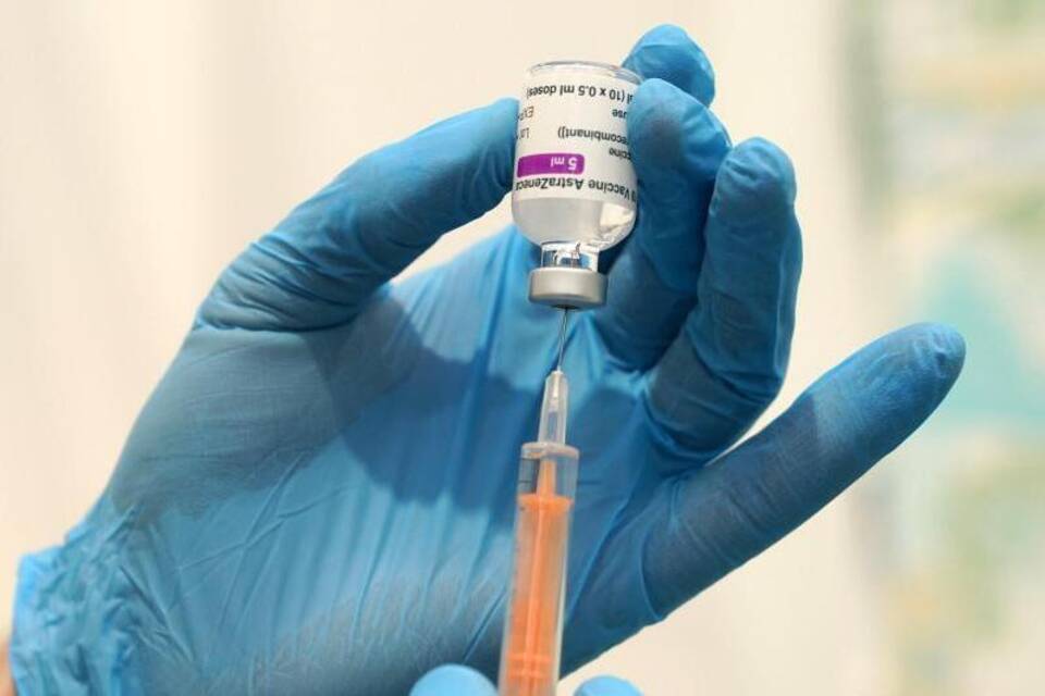 EU-Kommission und Astrazeneca beenden Rechtsstreit EU-Kommission und Astrazeneca beenden Rechtsstreit