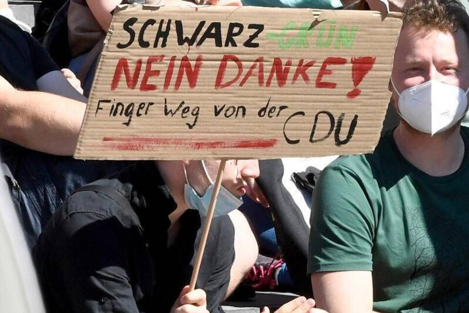 Civey-Umfrage: Mehrheit will Union in die Opposition schicken