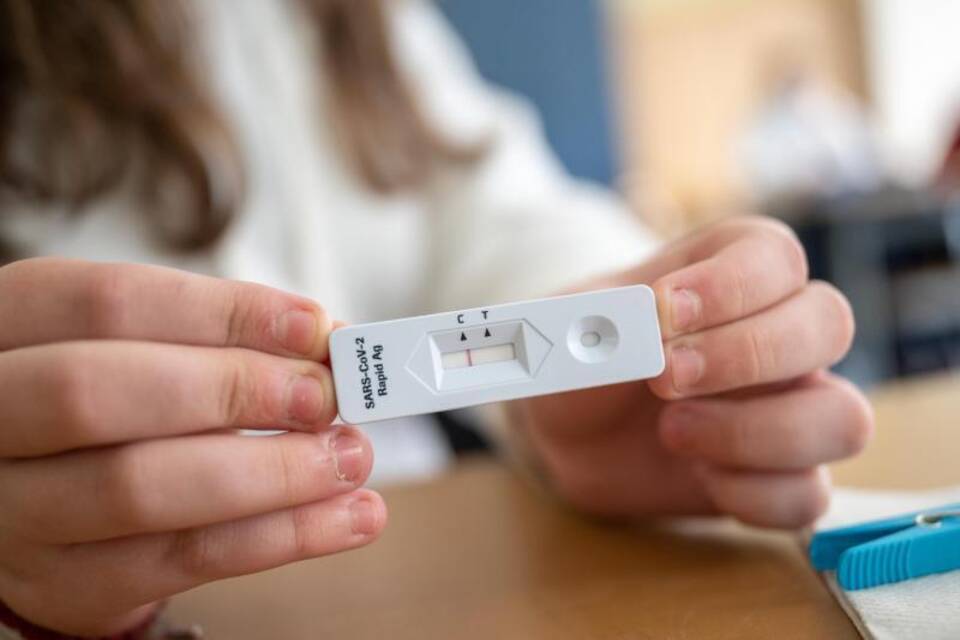 Coronavirus - Selbsttests an Schule Coronavirus - Selbsttests an Schule