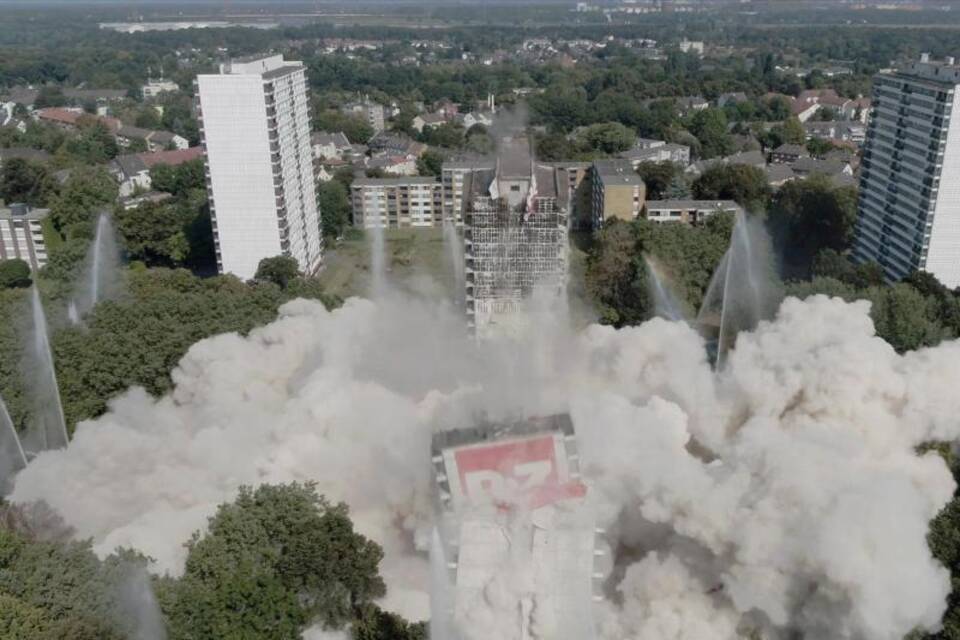Sprengung Hochhaus «Weißer Riese» Sprengung Hochhaus «Weißer Riese»
