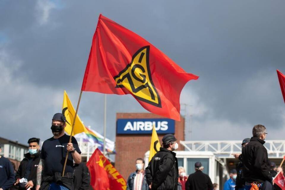 Proteste der IG Metall bei Airbus