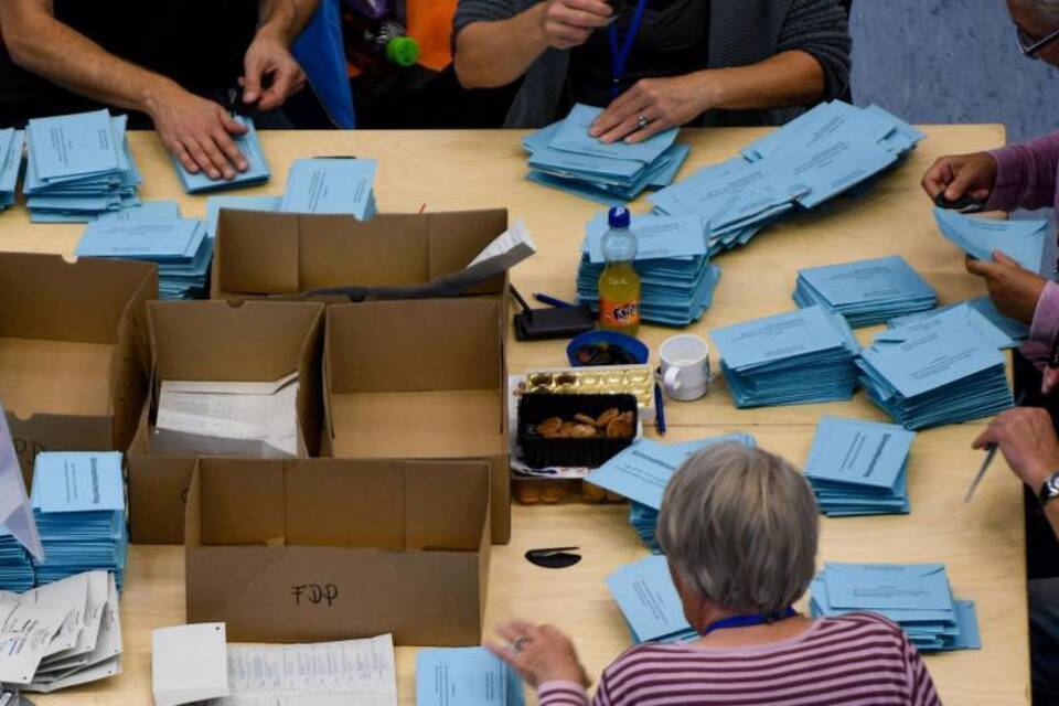 Wahlhelfer Wahlhelfer