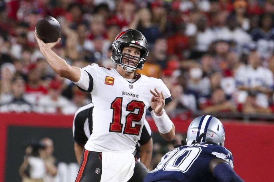 Tampa Bay Buccaneers - Dallas Cowboys Tampa Bay Buccaneers - Dallas Cowboys