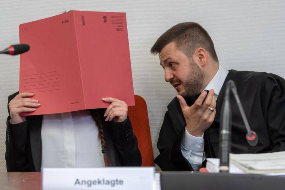 Prozess gegen Jennifer W. Prozess gegen Jennifer W.