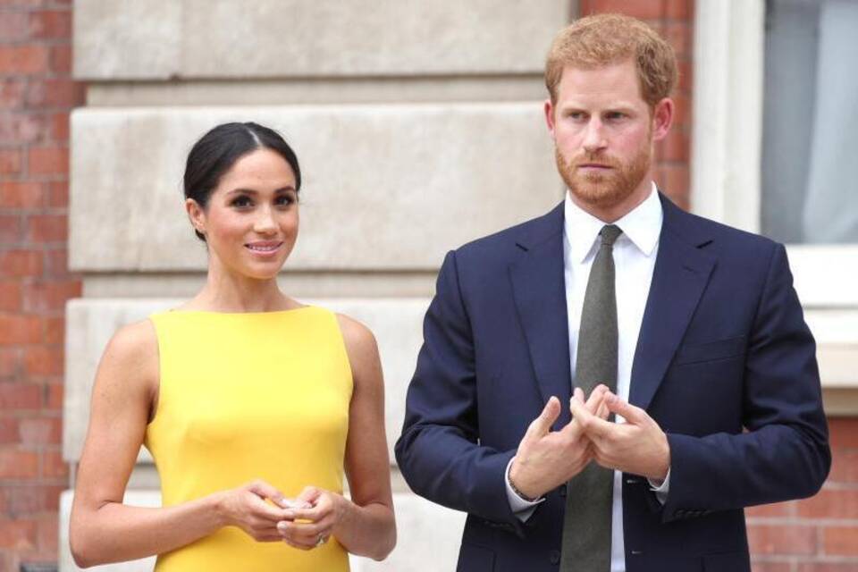 Harry & Meghan Harry & Meghan
