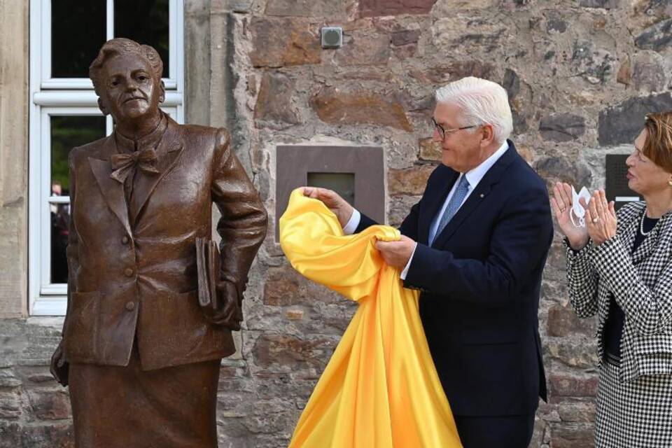 125. Geburtstag von Elisabeth Selbert 125. Geburtstag von Elisabeth Selbert
