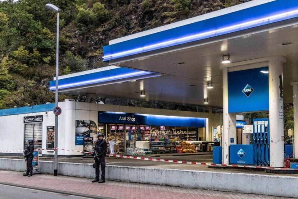 Tödlicher Angriff wegen Maskenstreits an Tankstelle