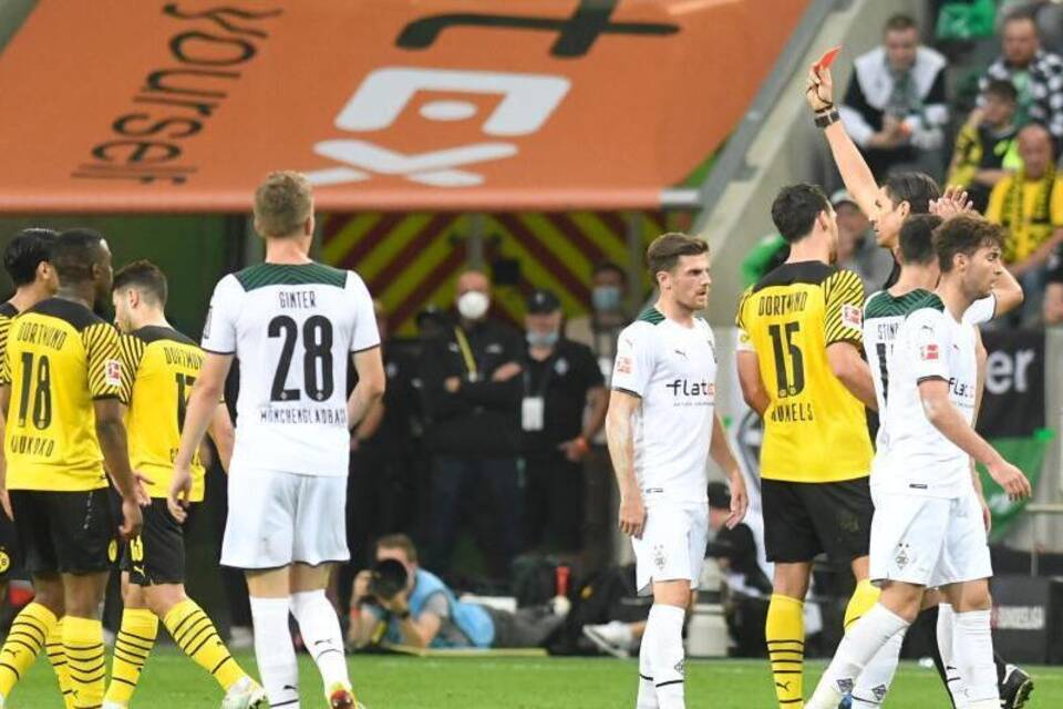 Borussia Mönchengladbach - Borussia Dortmund Borussia Mönchengladbach - Borussia Dortmund