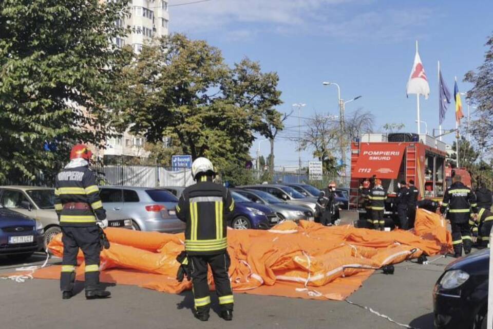 Großbrand in rumänischem Krankenhaus