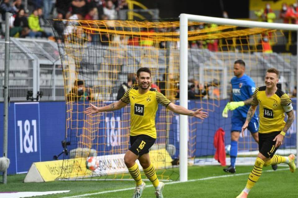 Borussia Dortmund - FC Augsburg Borussia Dortmund - FC Augsburg
