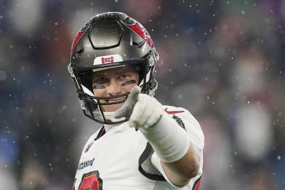 New England Patriots - Tampa Bay Buccaneers New England Patriots - Tampa Bay Buccaneers